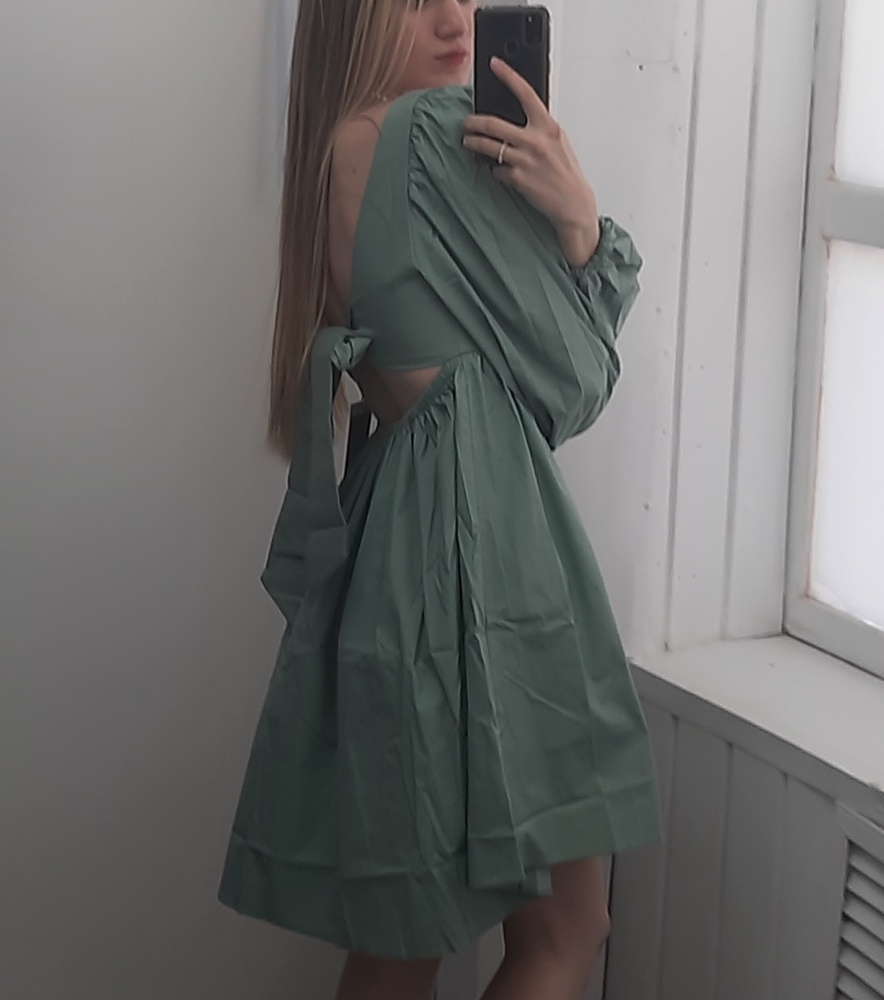 Прекрасное платье на лето , лёгкий и невесомый материал ,я осталась довольна