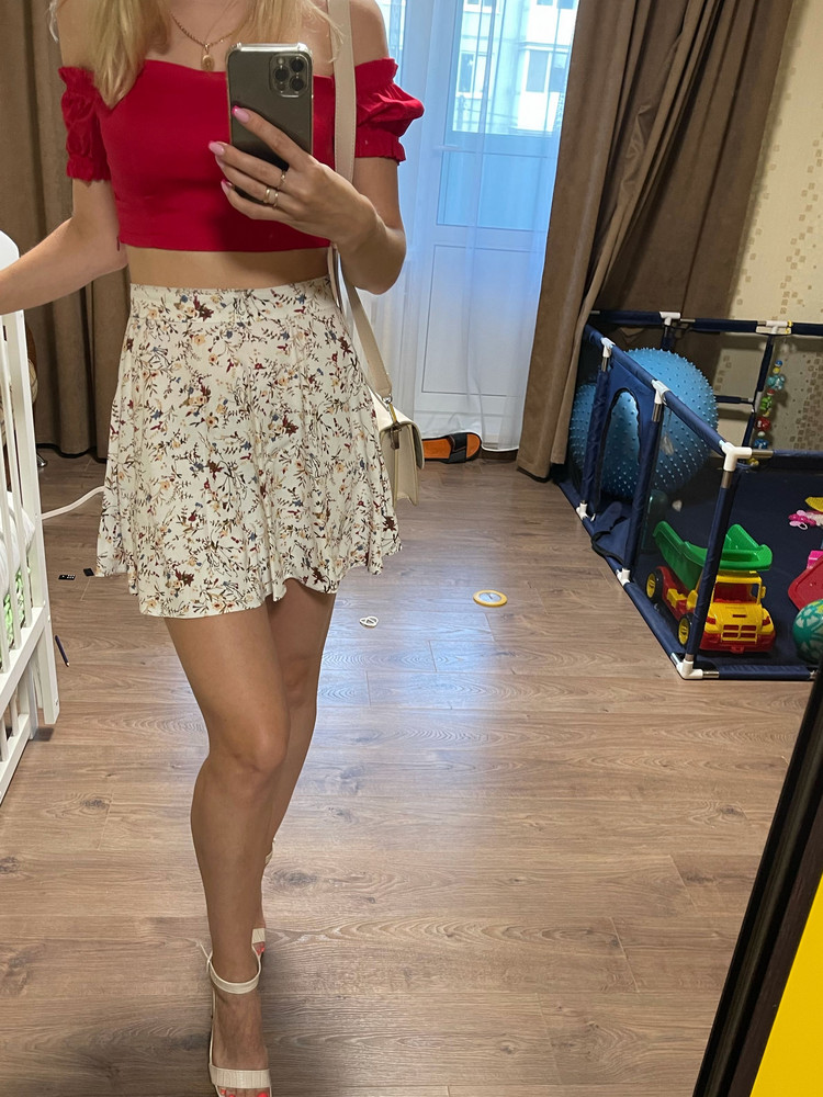 Вроде не плохо , но считаю что такая тряпочка не стоит этих денег . На первом фото подогнула верхушку. 