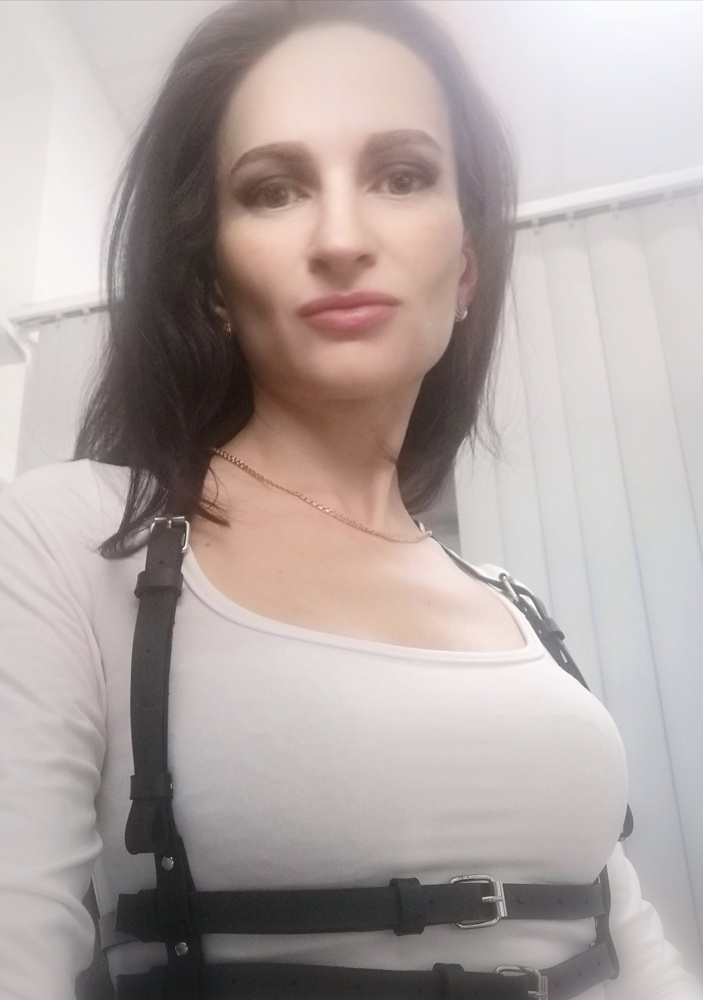 Отлично за такую цену, размер регулируется 