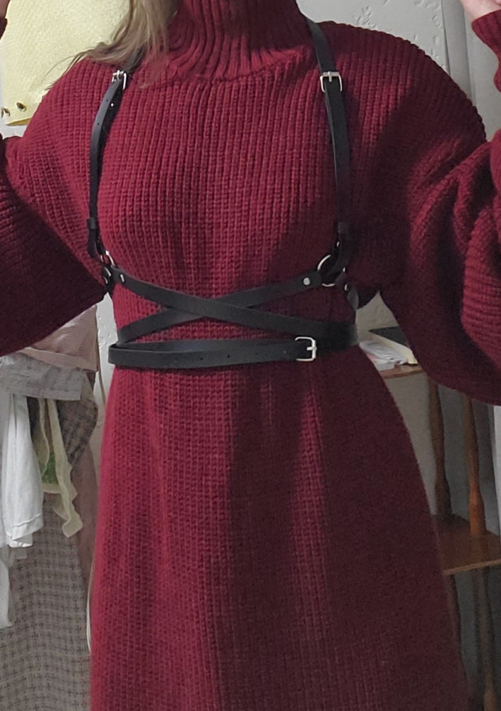 Хорошая, брала на 40 размер