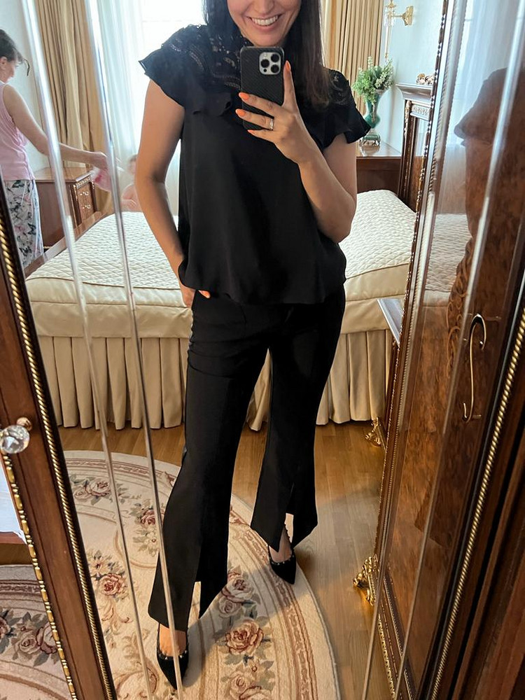 Получила свой второй заказ! Сказать, что довольна, ничего не сказать, я в восторге от этих брючек! Качество супер. Уже "выгулила" обновку на работе, очень удобные, утягивающие