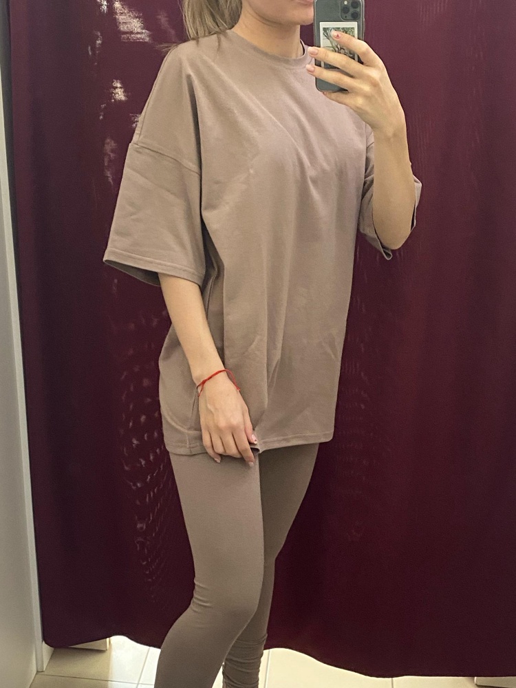 Комплект очень понравился, качество хорошее, материал достаточно плотный, размеру соответсвует, на рост 170 в размере S всё равно длинноваты лосины, но это не страшно