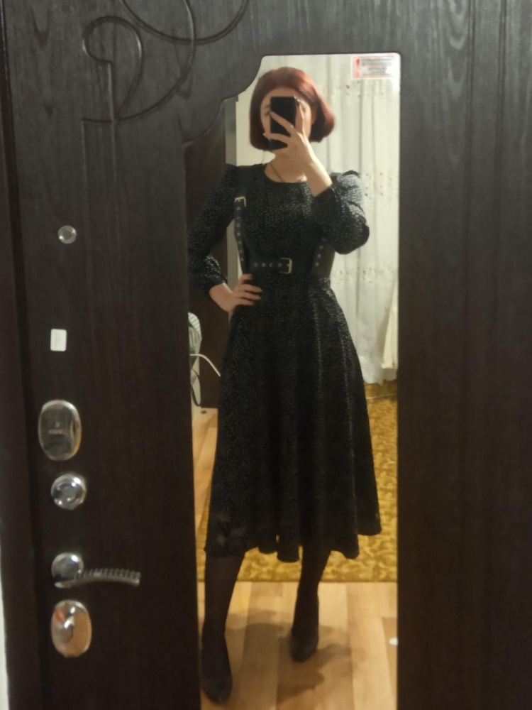 Все подошло. Не воняет, трещин не было, все на месте. Размер соответствует