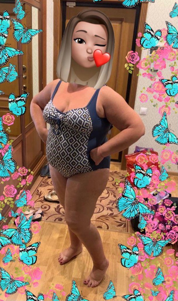 Купальник хороший,но цвет скорее серый.