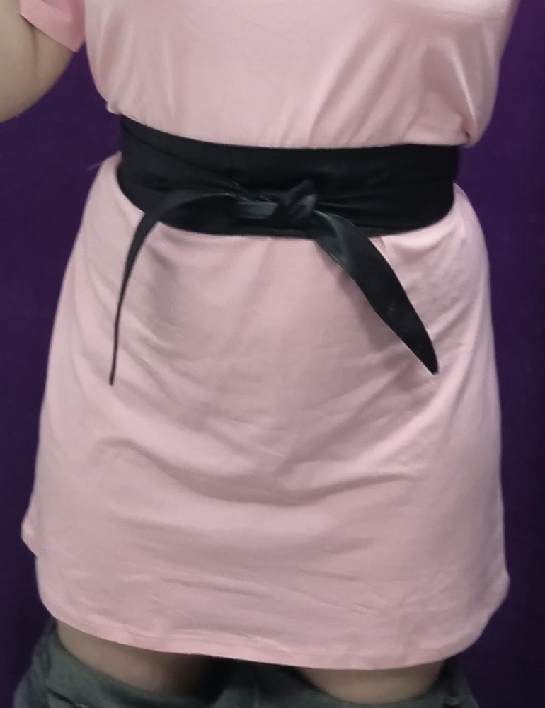 Очень клёвый, смотрится, как кожаный