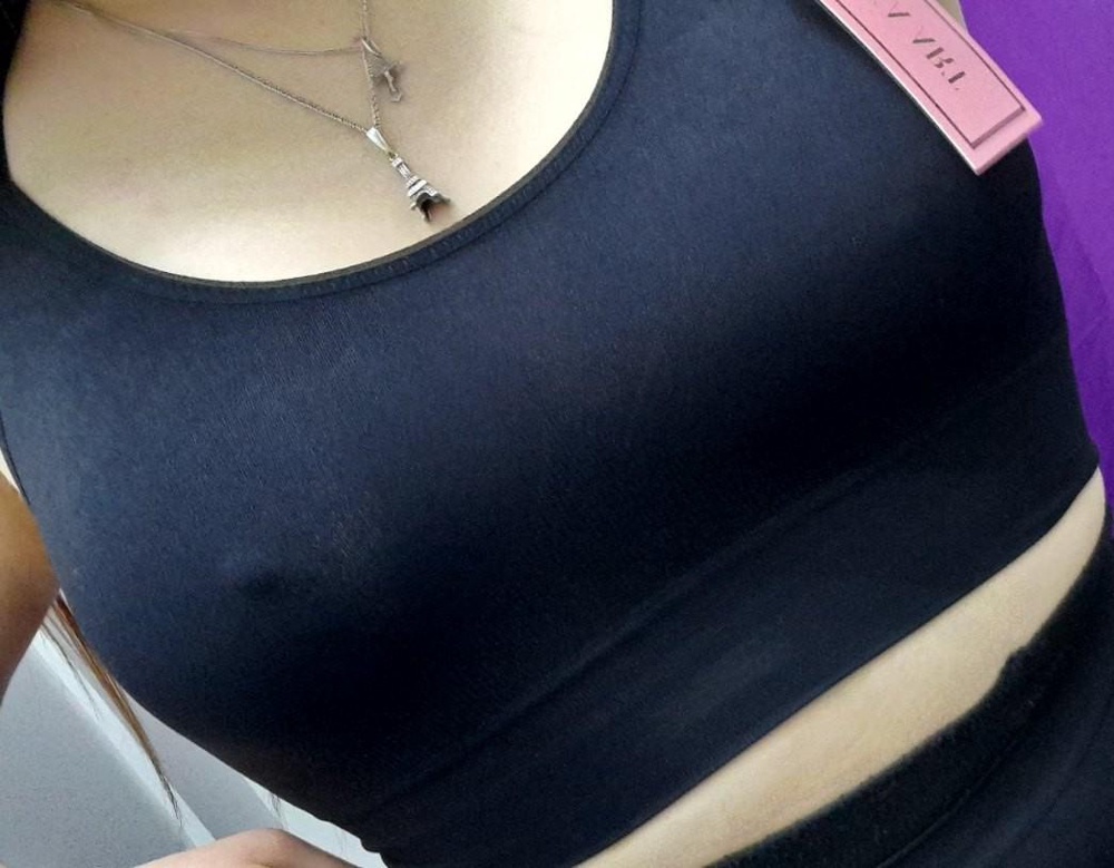 Рискнула и взяла на 48 размер топ классный , а вот трусы останутся в сторонке не пошли по размеру