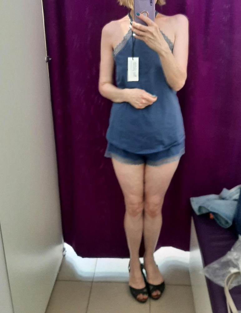 На свой р.46 заказала р.48, люблю по свободнее, маечка чуть большевата, качество 💯, и цена смешная 615р. Все очень мило, спасибо🙏🙏🙏