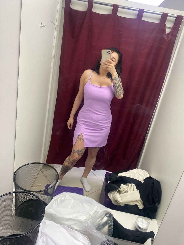 Красивое платье, на большую грудь прекрасно село 