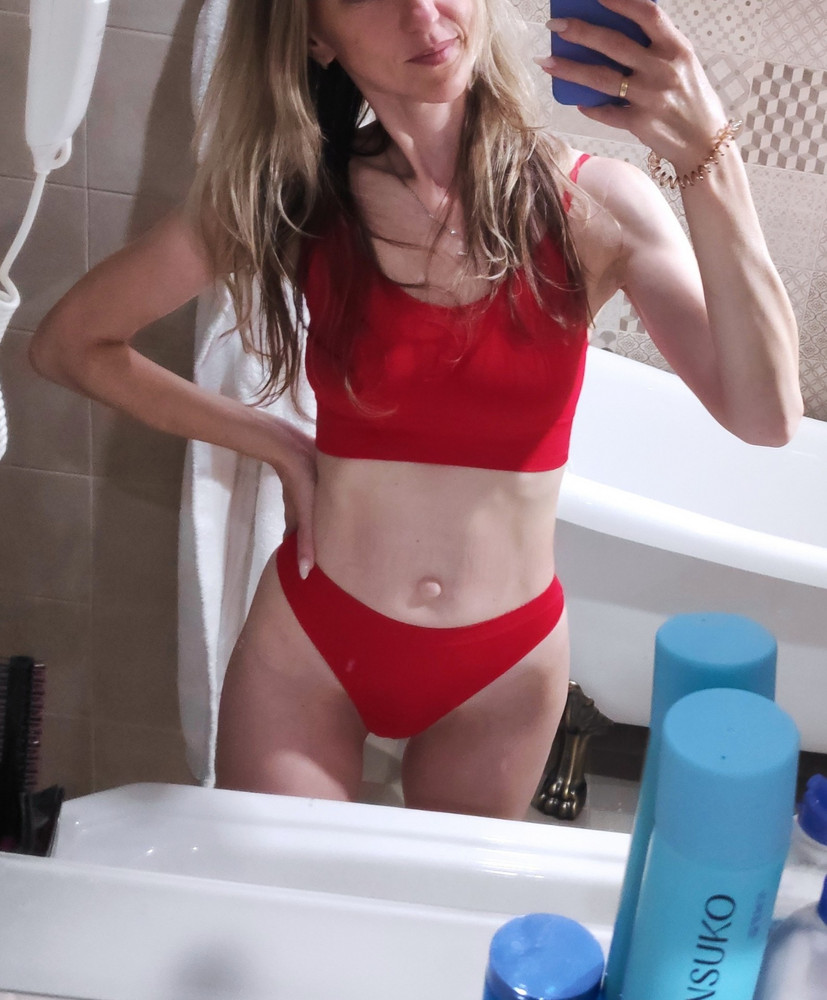 Очень классный комплект! Цвет красивый❤️. Порадовало, что ластовица хб👍