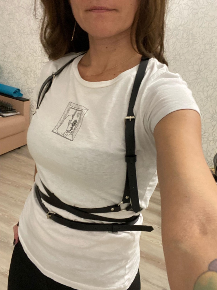 Офигенская портупея 😘😘 я прям влюбилась . Спасибо Елене в отзывах, которая написала как ее собрать )