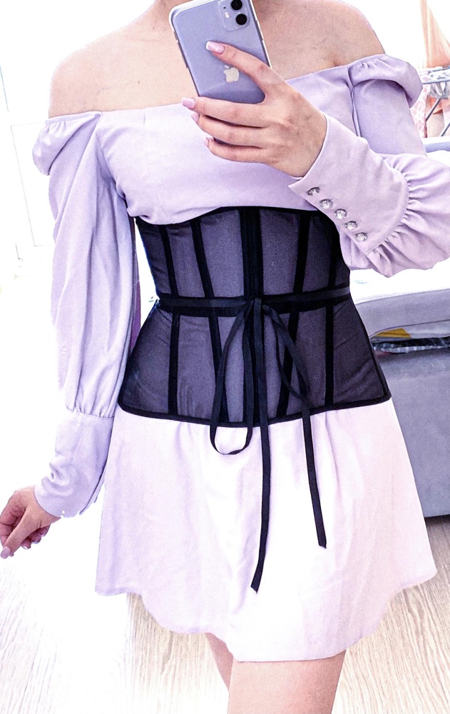 Лично я, просто влюбилась. Как и говорят , взяла меньше на размер, сел идеально.