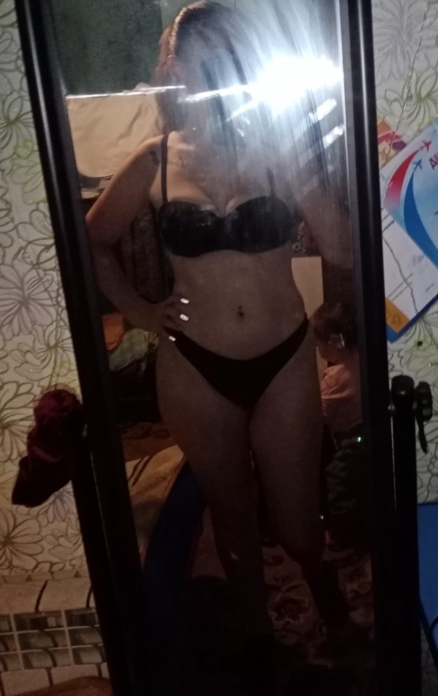 Супер быстрая даставка!!! Купальник отличный... Очень качественный... На мои косточки с пузяком🤣извините за фото пузяки😁3ое детей шо поделать!! хорошо сел!!!