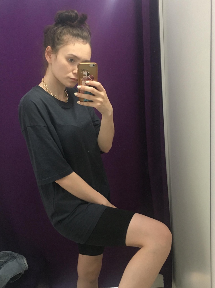 Идеально. Размер s. Рост 165 бедра 96