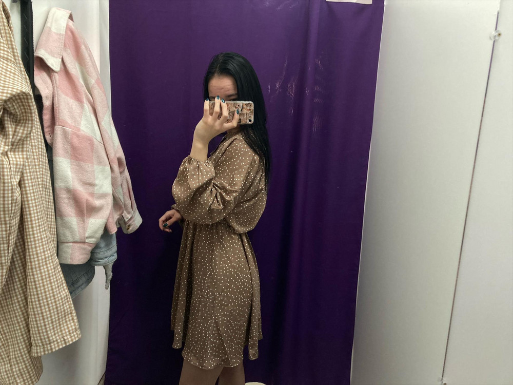 Хорошее, не дорогое платье 