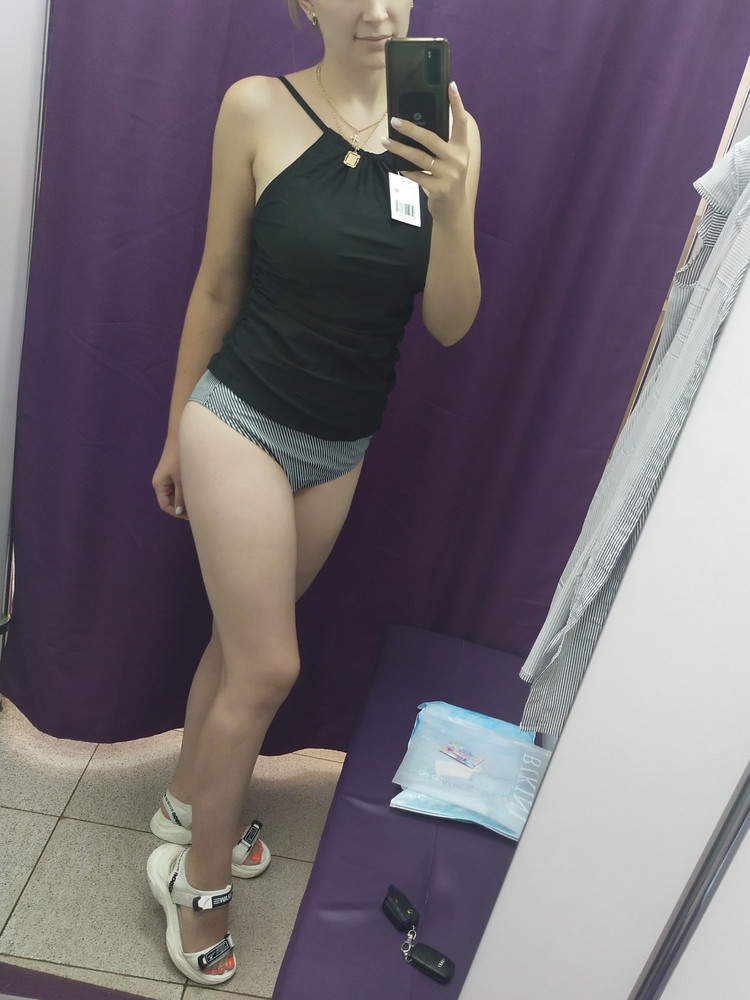 Купальник просто бомба ❤️‍🔥по размеру подошёл идеально, спасибо большое продавцу,доставка быстрая.