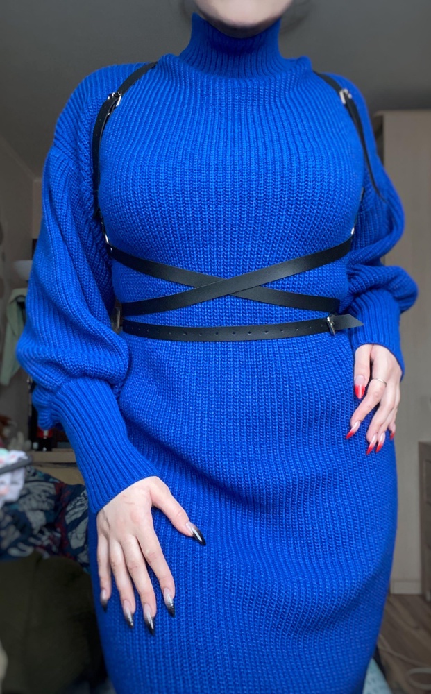 Все замечательно! Красивая, удобная, качественная вещь. Упакована добротно, есть мешочек для хранения. В подарок положили милую резинку. 