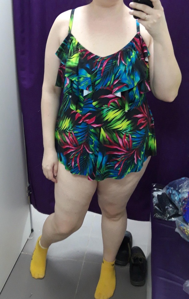 Вродн неплохо...но что-то не так...слишком тесно...наверно маломерит🤷🏻‍♀️.выбрала другую модель