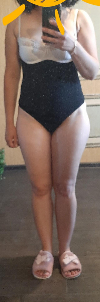 На свой 46-48р взяла s влезла с небольшим усилием😊 сидит отлично