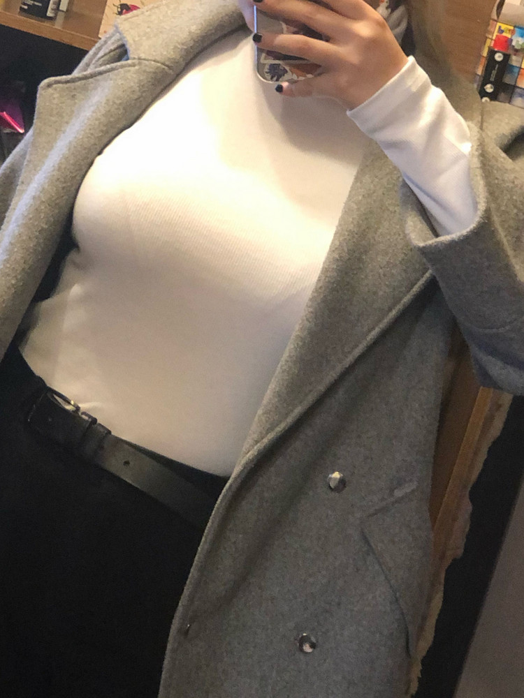 качество отличное, и сидит прекрасно! 5/5))) размеру соответствует