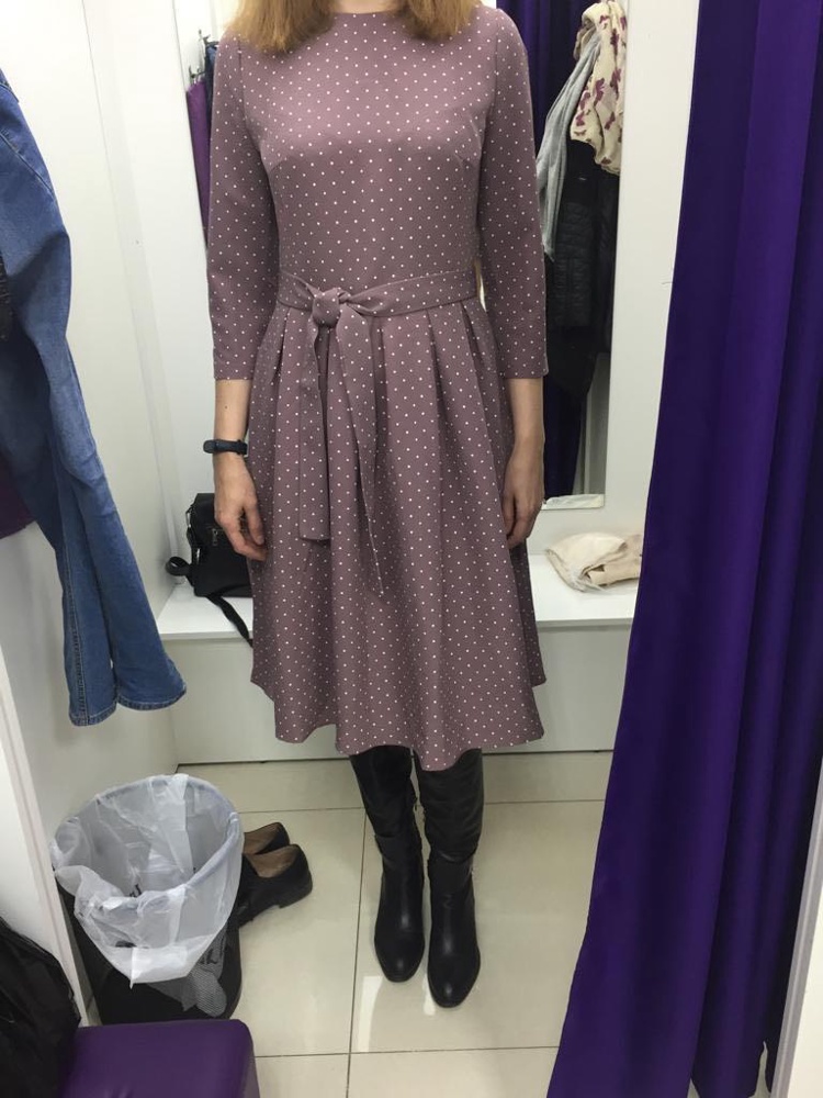 Платье просто супер! Размер 46 на рост 175 см подошел идеально! 