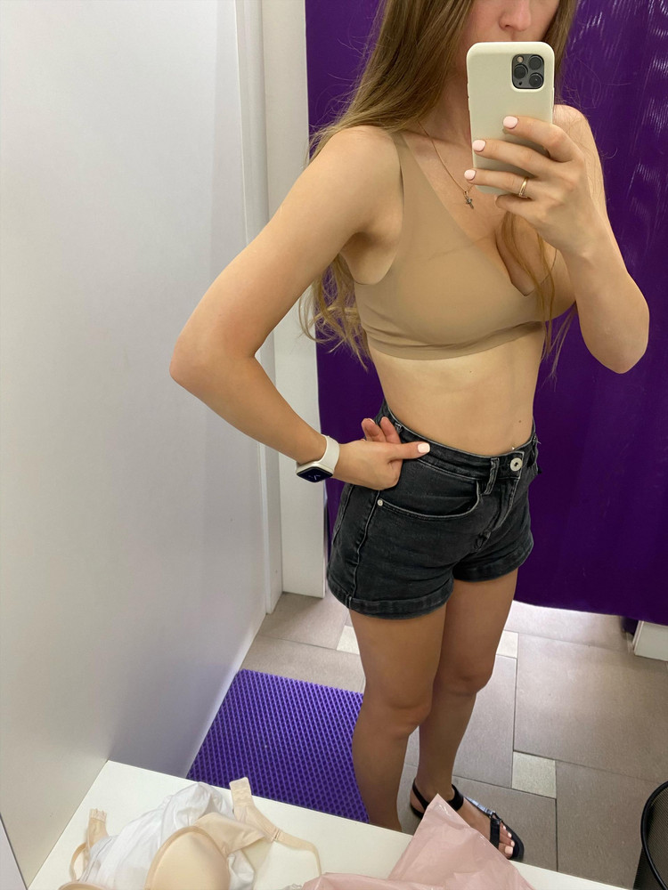 Качество супер,очень приятный,не хотелось снимать..но почему то у меня собирается 🙄