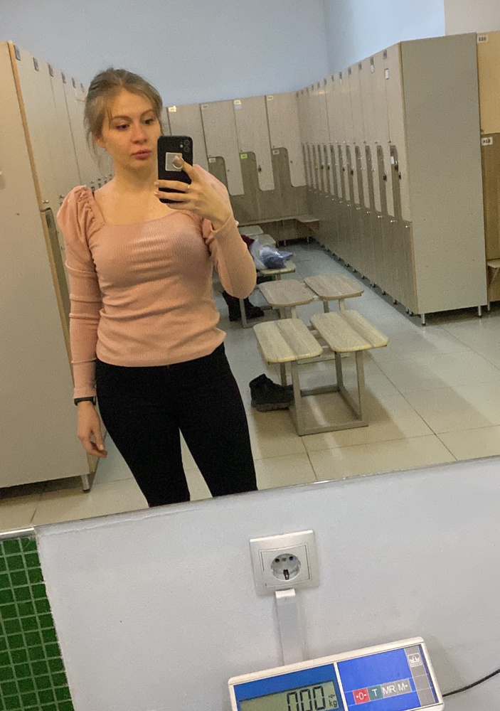 Нелинейная божественная кофточка. Любовь на веки. Закажу ещё в других цветах. Спасибо производителю. Раз в год пишу отзывы! Девчонки берите, очень классная кофточка