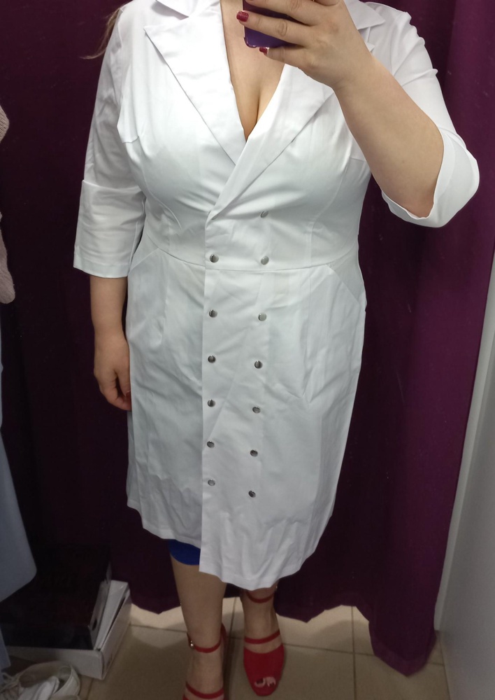 Самая лучшая фирма, это 2й мой халат, модели разные, но сидят идеально. Сегодня на работе комплименты были и от женщин и от мужчин.