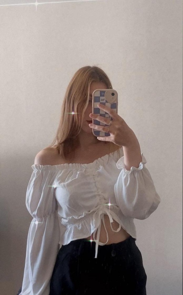 Материал хороший, и топ красивый 