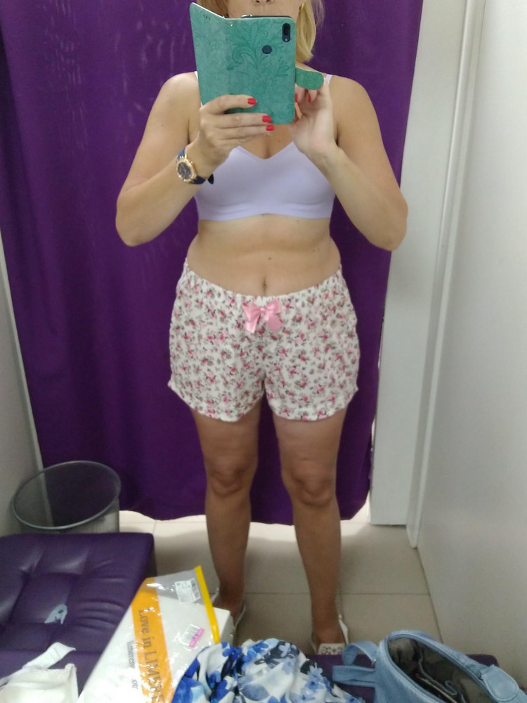 Наконец,я нашла удобный, нигде не топорщится, спасибо.буду заказывать в другом цвете! рекомендую к покупке!