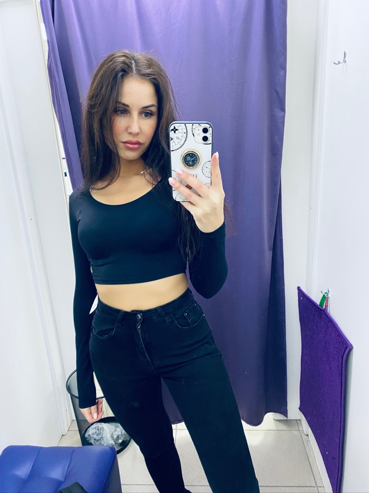 Качество супер 🙌 Идёт размер в размер ) Очень красивый 😍