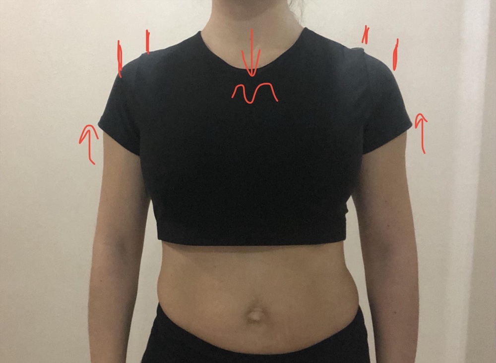 Топ отличный, качество замечательное! Но мне не подошёл, размер М на 3 размер груди жмёт, некрасиво сплющивает хотя ношу все вещи 42-44 размера. В плечах очень узко, тянет вверх. А большего размера нет, очень жаль. Под грудью немножко отходит но не критично. Планировала взять в качестве купальника вместе с шортиками как на модели, плавки подошли идеально, но из-за топа наверно придётся вернуть, не уверена что будет комфортно в нем. Но вещь качественная, у кого грудь небольшая берите не пожалеете