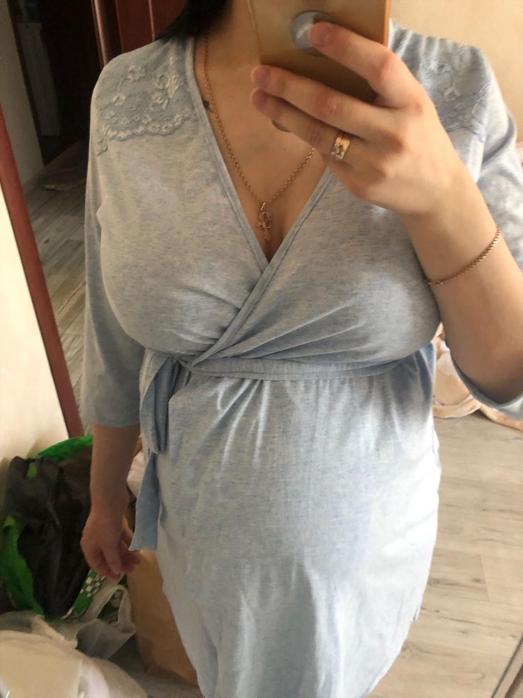 Не понравился халат((( пояс какой то неудобный, несуразный вообще. И на большой живот надо брать на размер больше. 