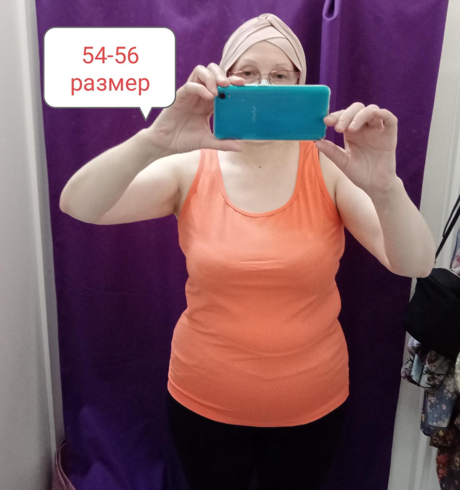 С размерами как это часто бывает ничего не понятно.Заказывала 3 из них подошла только одна.Коралловая 52-54 маломерка подошла 54-56.А фуксия соответствует своему 54-56 размеру.А мне велика.Еще фуксия длиннее чем коралл.Ткань плотная.