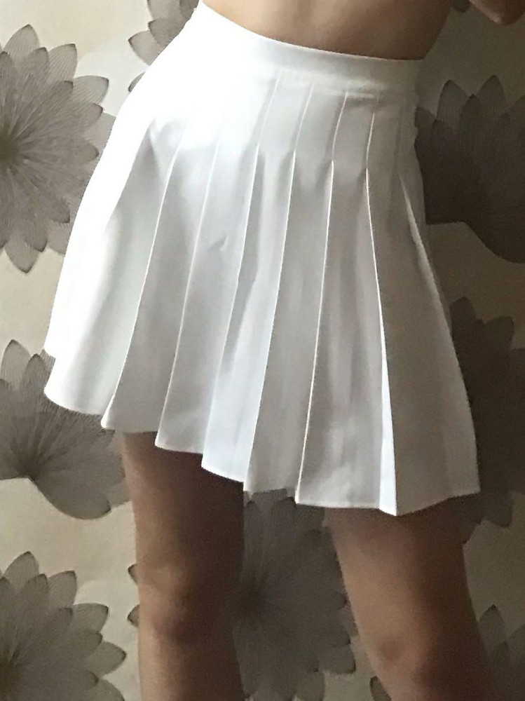 прекрасная юбка, ни разу не пожалела, что заказала!)