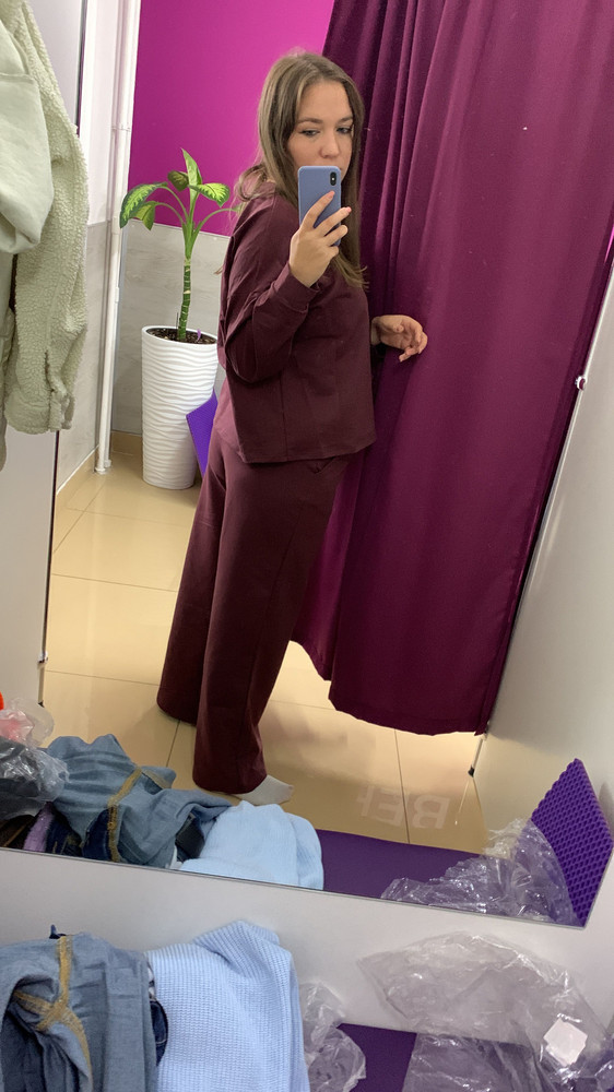 Обалденный и модный, самое то на начало осени