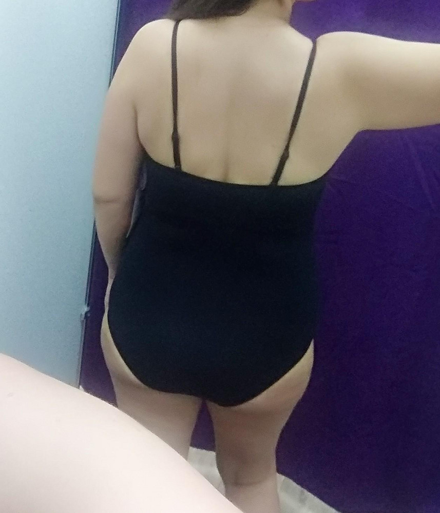 Очень крутой, для таких как я "не в форме" особенно хорошо подходит, скрывает недостатки, спасибо!