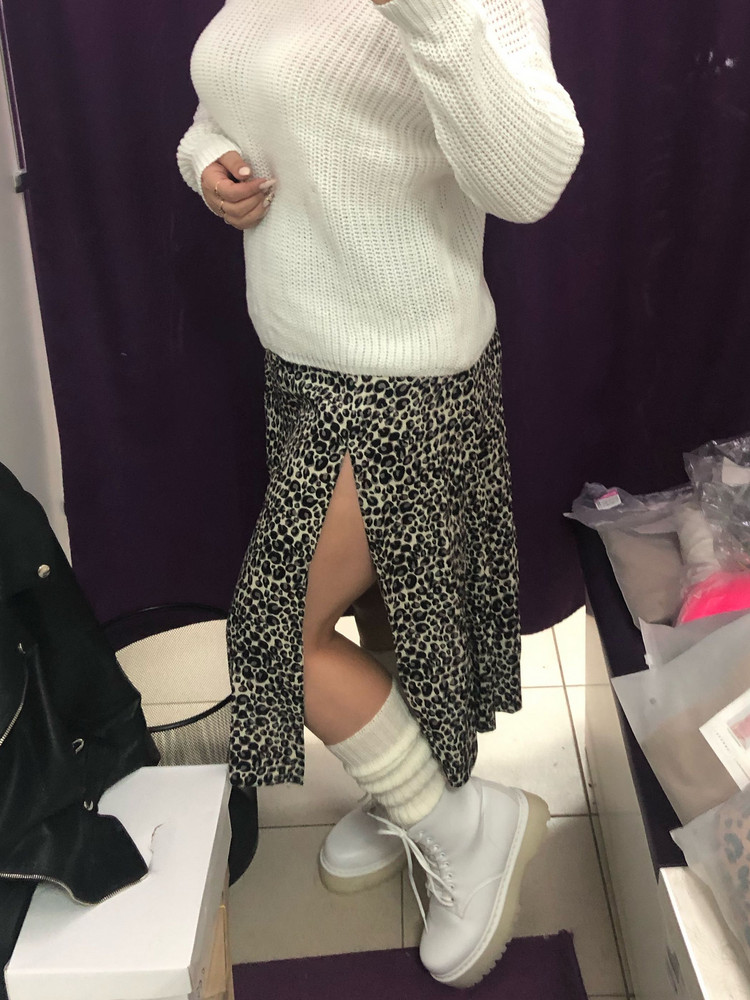 По размеру,очень удобно и стильненько)