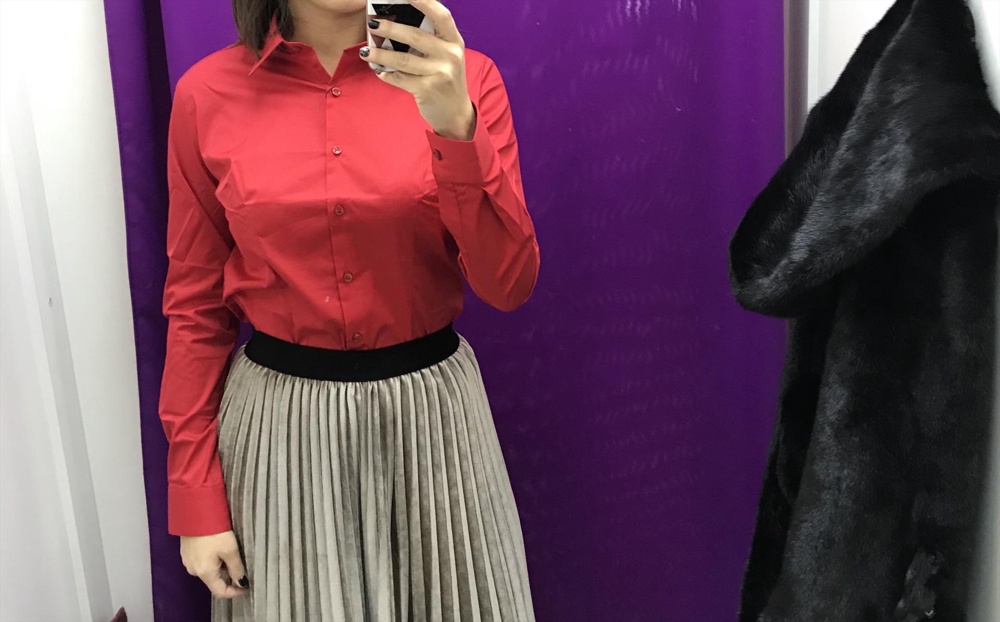 Качество хорошее. Но размер странный. В плечах как раз. Рукав длинный и Широкова. Не понравился фасон к сожалению. Жаль, что из-за отказа теперь ещё и платную доставку включили. Расстроена. 