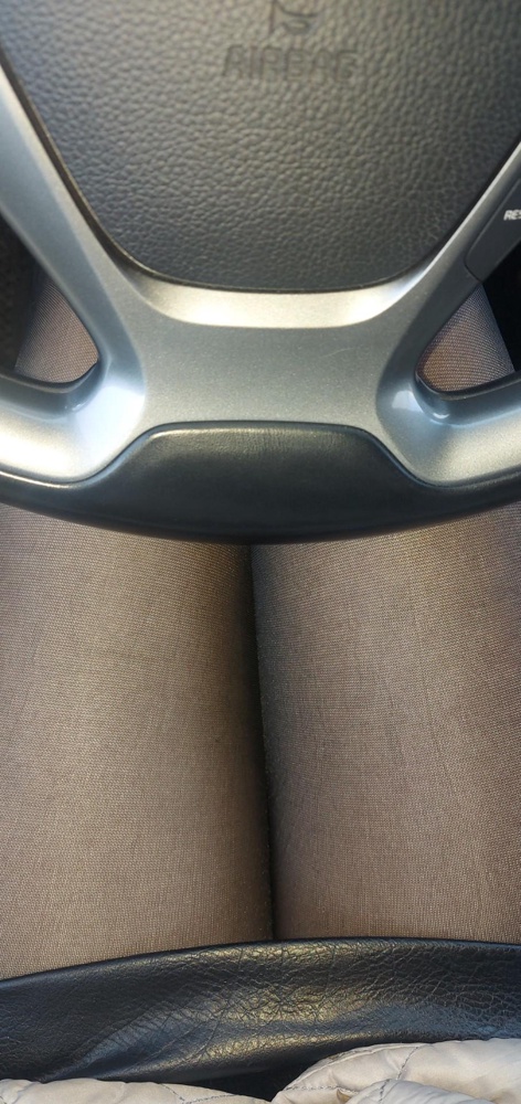 Не впечатлили, может мне такие попались, но что-то совсем не очень. Чуть колятся и  неравномерные по окраске..., какие- то полосы непонятные.