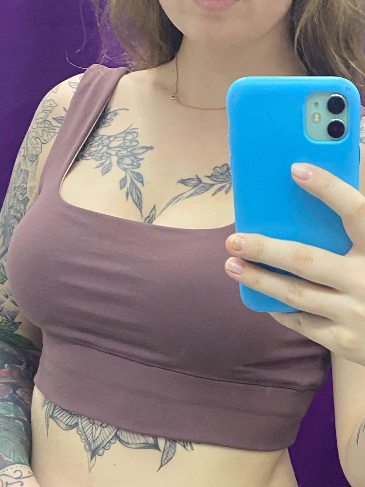 Качество вроде нормальное….в носке не проверила. Размер не подошёл. Сидит свободно. Возврат. 