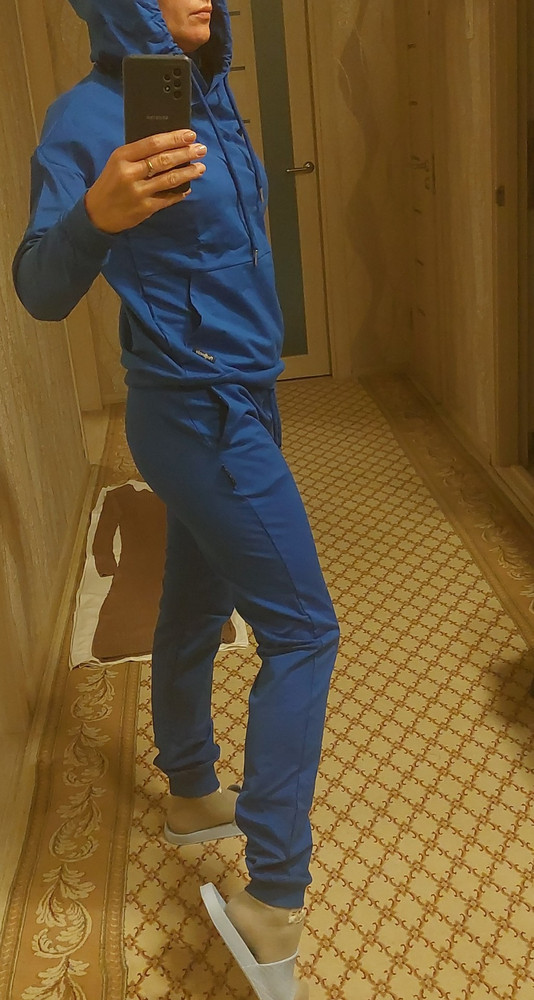 Костю мне подошел идеально,качество нв высоте!