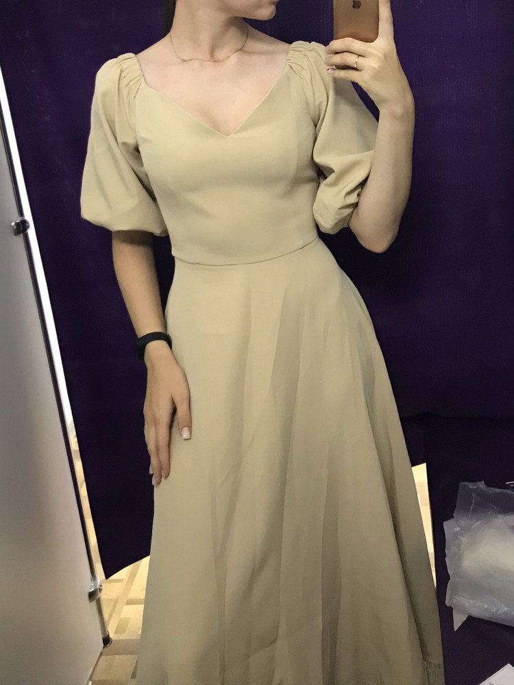 Качество шикарное! Очень понравилось, длина немного непривычная, резинка на плечах не сильно держит, опускать не плечи придётся всё равно. Цвет немного другой, не такой, как на фото) Но платье 🔥🔥🔥 Выбрала в пользу другого