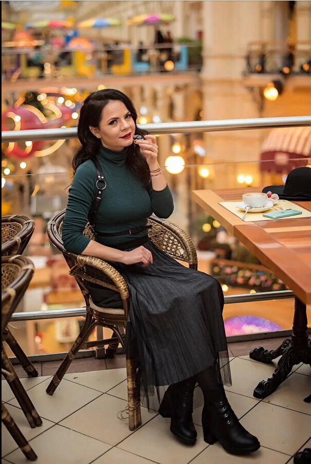 Классная портупея, выглядит очень красиво и сексуально. Подчеркивает талию. Рекомендую. 👍🏼