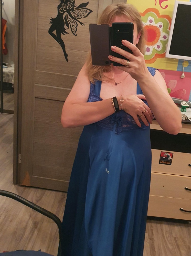 Ткань приятная. И сама ночная очень красивая. Мне во время беременности просто идеально...