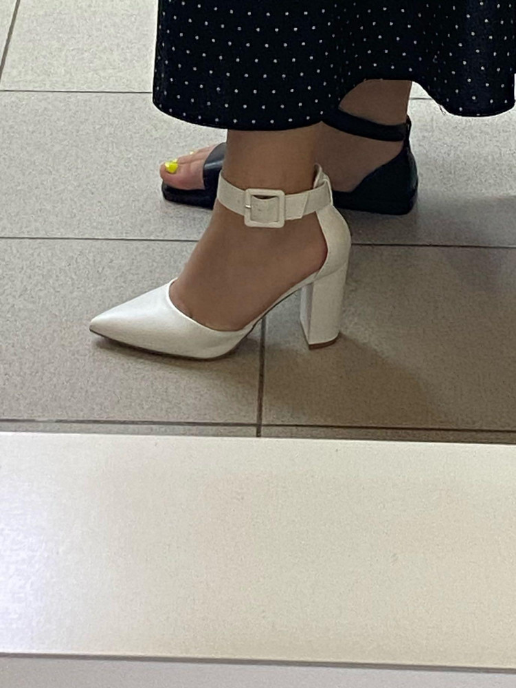 Заказала 1 раз ,но отменила так как думала найду лучше ,но нет…Заказала повторно 😂жду,качество хорошее, на ноге смотрится супер 