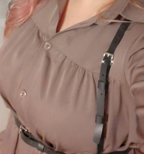 Крутой, смотрится супер. Спасибо продавцу, все красиво упаковано и аккуратно!Товар хорошего качества