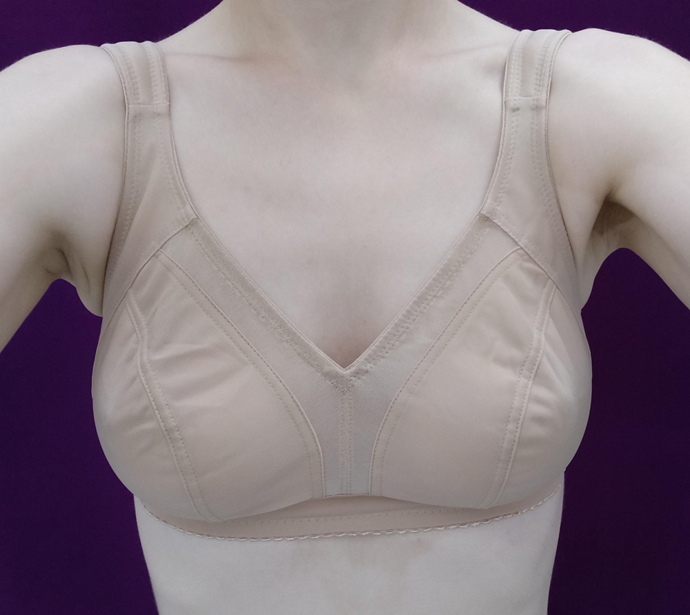 Удобный, приятный к телу, хорошо поддерживает!