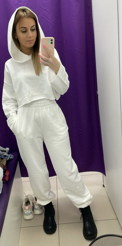 Костюм просто пушка 🔥💣 на рост 162 сел идеально , материал очень приятный 🥰