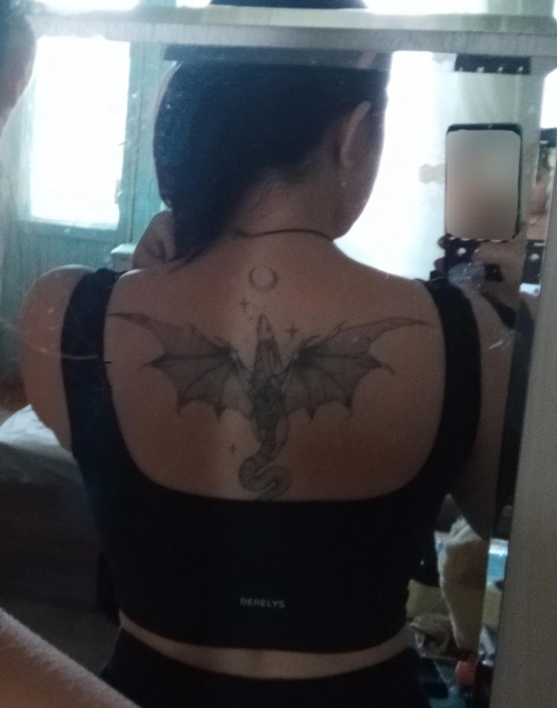 Отличный топ, нигде не жмёт не трет, не чувствуется на протяжении дня.