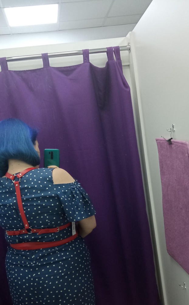 Очень достойно для такой цены. Легко регулировать по себе ремешки, я осталась довольна.